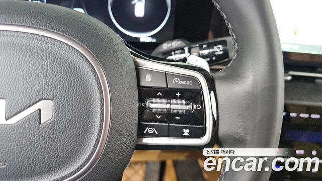Kia Carnival (IV) Gasoline 9-Seater Noblesse 2023 — фото 20