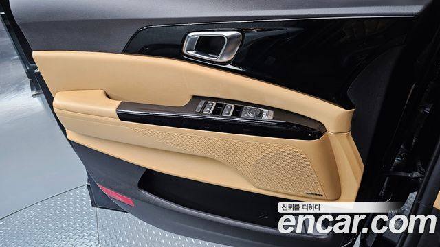 Kia Carnival (IV) Gasoline 9-Seater Noblesse 2023 — фото 24