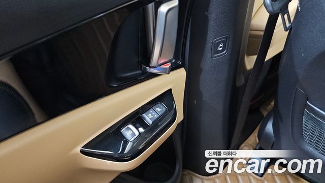 Kia Carnival (IV) Gasoline 9-Seater Noblesse 2023 — фото 29