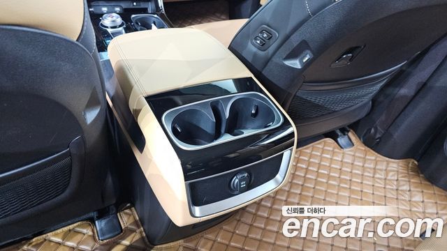 Kia Carnival (IV) Gasoline 9-Seater Noblesse 2023 — фото 31