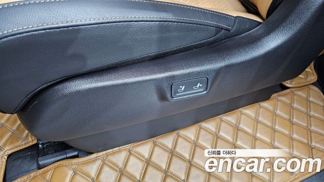 Kia Carnival (IV) Gasoline 9-Seater Noblesse 2023 — фото 32