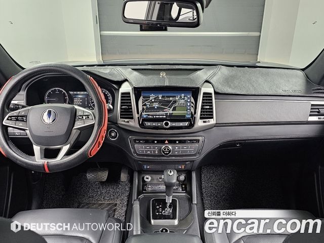 KG Mobility (SsangYong) Rexton Sports Khan Diesel 2.2 4WD Professional S (5-Link) 2019 — фото 7