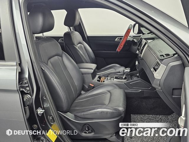 KG Mobility (SsangYong) Rexton Sports Khan Diesel 2.2 4WD Professional S (5-Link) 2019 — фото 10