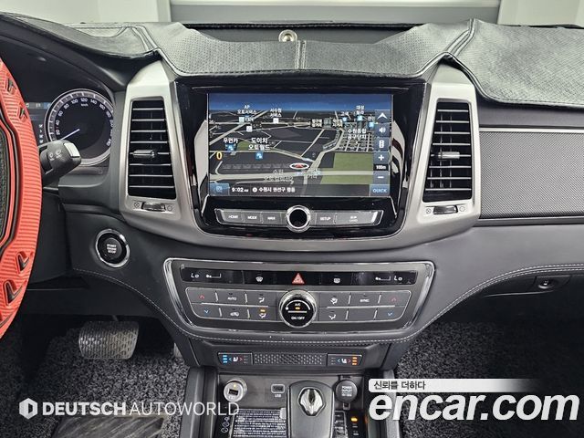 KG Mobility (SsangYong) Rexton Sports Khan Diesel 2.2 4WD Professional S (5-Link) 2019 — фото 18