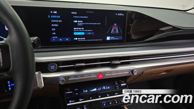 Hyundai Grandeur (GN7) 3.5 Gasoline 2WD Exclusive 2023 — фото 14