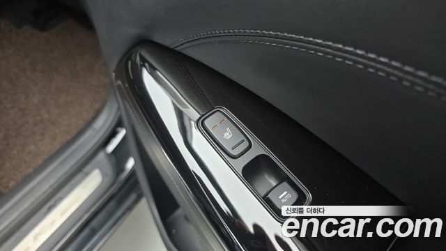 Kia K7 Premier Hybrid Prestige 2020 — фото 18