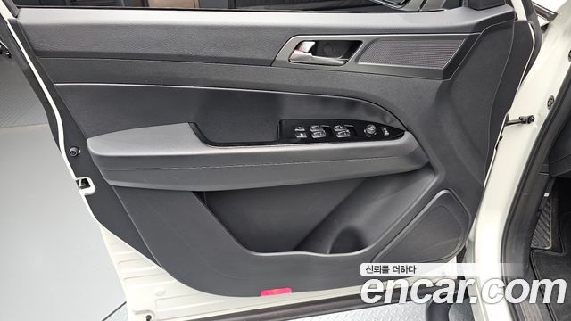 KG Mobility (SsangYong) Rexton Sports Diesel 2.2 4WD Culman Noblesse 2024 — фото 24