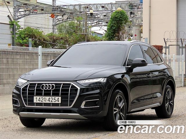 Audi Q5 (FY) 40 TDI Quattro 2021 — фото 2