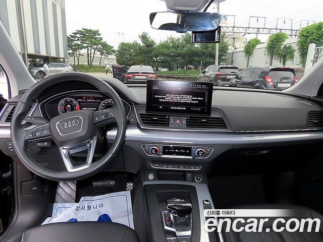 Audi Q5 (FY) 40 TDI Quattro 2021 — фото 7