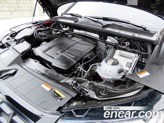 Audi Q5 (FY) 40 TDI Quattro 2021 — фото 23