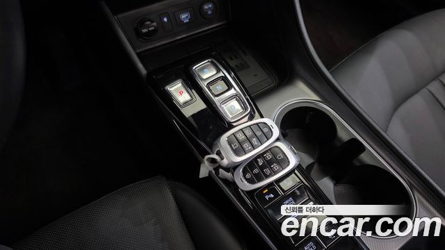 Hyundai Sonata (DN8) 2.0 Premium Family 2020 — фото 9