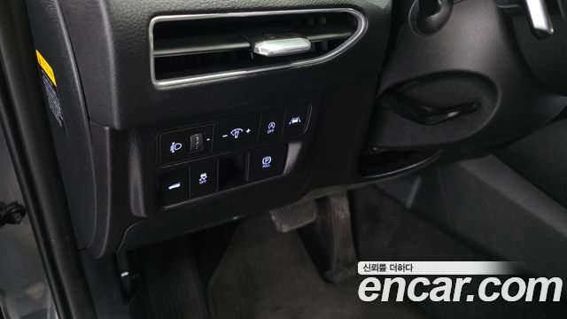 Hyundai Sonata (DN8) 2.0 Premium Family 2020 — фото 14