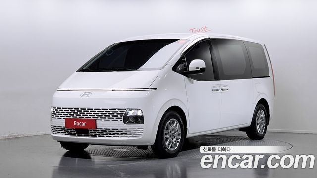 Hyundai Staria L3.5 Cargo 3-Seater Modern 2025 — фото 1