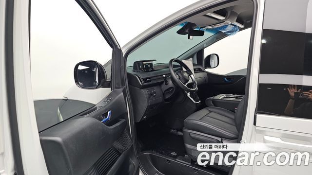 Hyundai Staria L3.5 Cargo 3-Seater Modern 2025 — фото 10