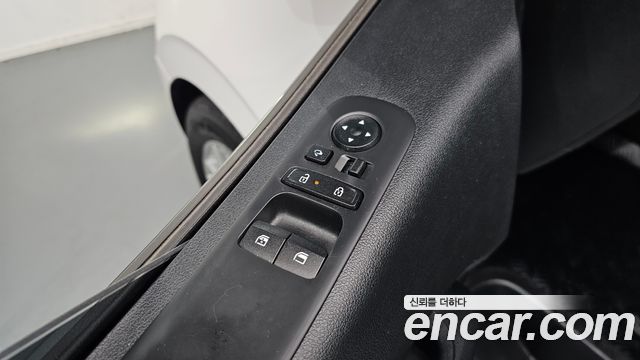 Hyundai Staria L3.5 Cargo 3-Seater Modern 2025 — фото 20