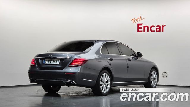 Mercedes-Benz E-Class (W213) E300 4MATIC Exclusive 2020 — фото 2