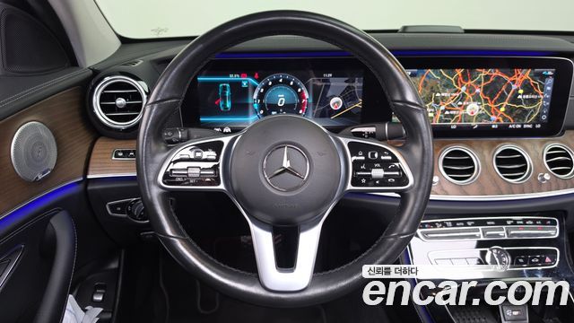 Mercedes-Benz E-Class (W213) E300 4MATIC Exclusive 2020 — фото 18