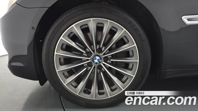 BMW 7 Series (F01) 750Li xDrive 2012 — фото 5