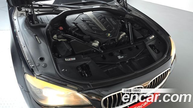 BMW 7 Series (F01) 750Li xDrive 2012 — фото 6