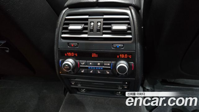 BMW 7 Series (F01) 750Li xDrive 2012 — фото 19