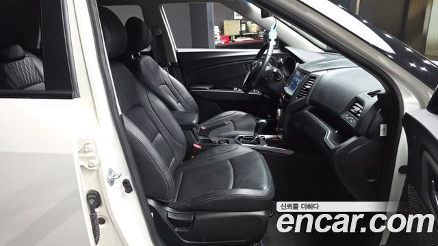 KG Mobility (SsangYong) Tivoli Armor Diesel GearⅡ 4WD Styling Gear 2018 — фото 11