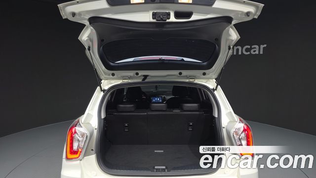 KG Mobility (SsangYong) Tivoli Armor Diesel GearⅡ 4WD Styling Gear 2018 — фото 30