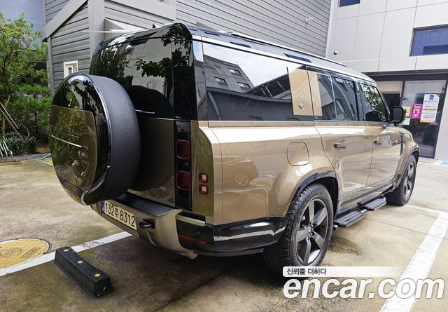 Land Rover Defender (L663) 130 P400 X-Dynamic HSE 2024 — фото 2