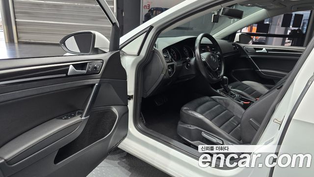 Volkswagen Golf (VII) 1.4 TSI Premium 2014 — фото 10