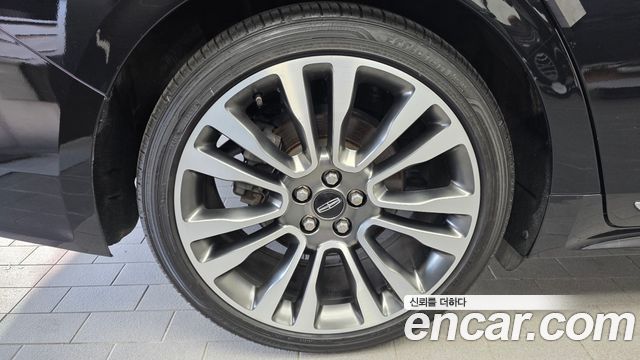 Lincoln Continental (X) 3.0 AWD 2017 — фото 5