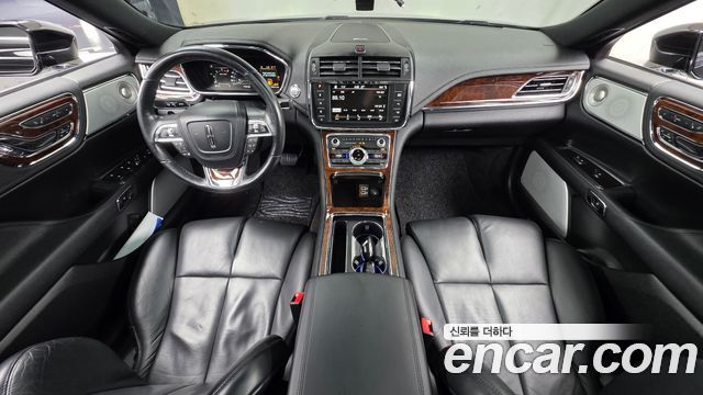 Lincoln Continental (X) 3.0 AWD 2017 — фото 7