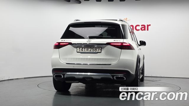 Mercedes-Benz GLE-Class (W167) GLE300d 4MATIC 2024 — фото 4