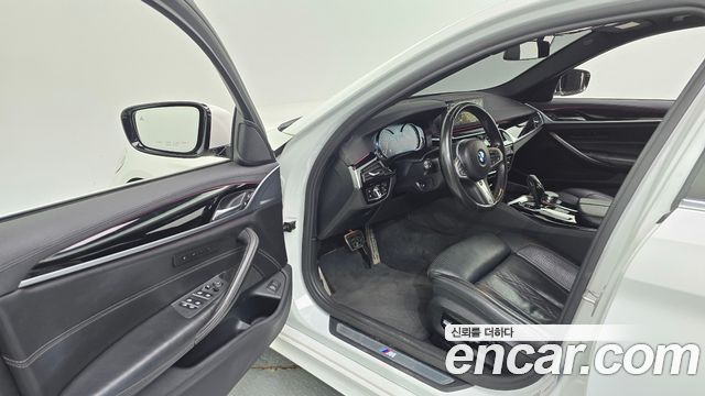 BMW 5 Series (G30) 520d M Sport Package Plus 2018 — фото 10