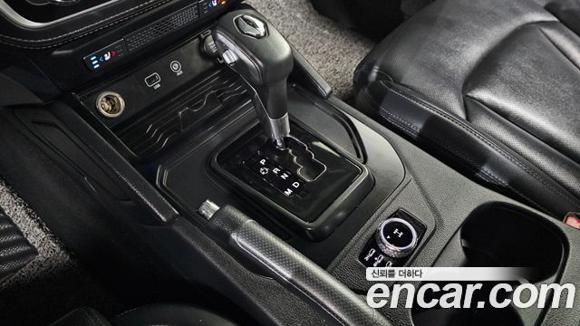 KG Mobility (SsangYong) Rexton Sports Khan Diesel 2.2 4WD Prestige Special (5-Link) 2020 — фото 9