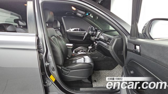KG Mobility (SsangYong) Rexton Sports Khan Diesel 2.2 4WD Prestige Special (5-Link) 2020 — фото 12