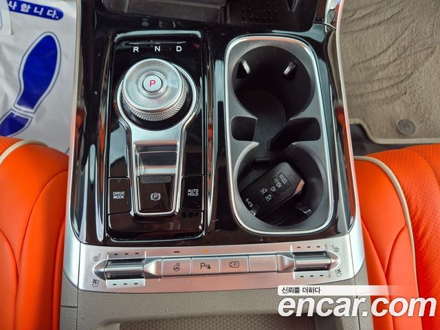 Kia Carnival (IV) Gasoline 9-seater Limousine(Special vehicle) 2023 — фото 17