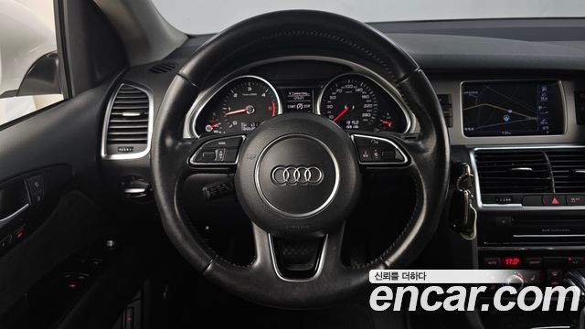 Audi Q7 35 TDI Quattro Dynamic 4L 2015 — фото 13
