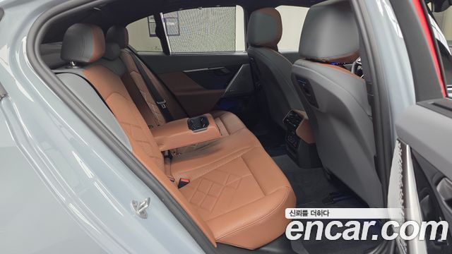 BMW 5 Series (G60) 530i xDrive M Sport 2026 — фото 26