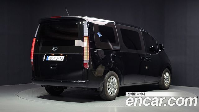 Hyundai Staria Cargo 3-Seater Modern 2023 — фото 2