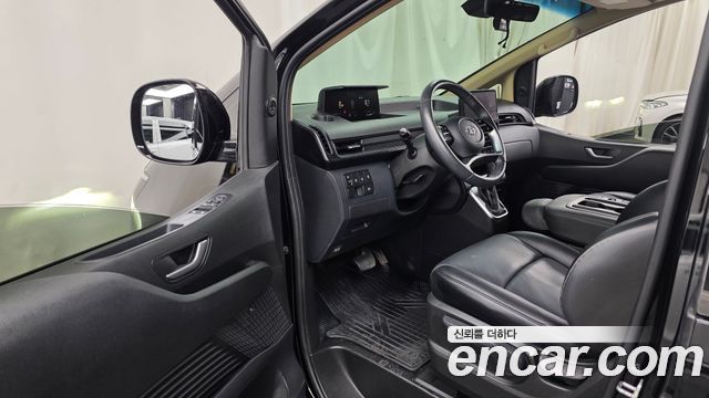 Hyundai Staria Cargo 3-Seater Modern 2023 — фото 10