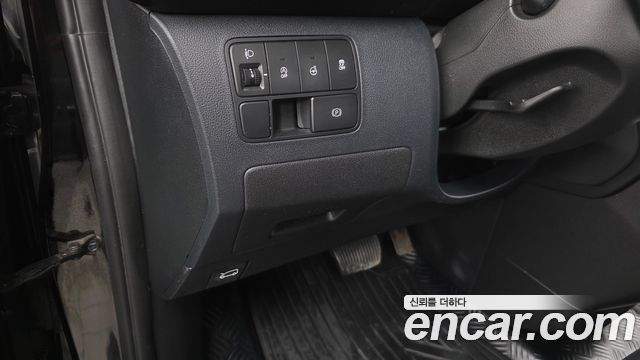 Hyundai Staria Cargo 3-Seater Modern 2023 — фото 22