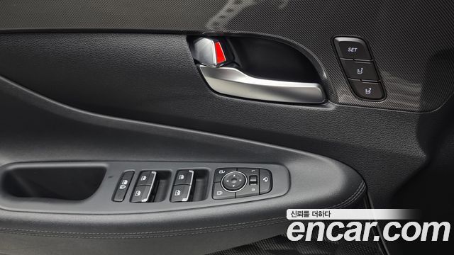 Hyundai Santa Fe Gasoline 2.5T 2WD Prestige 2021 — фото 12