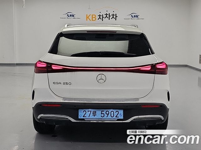 Mercedes-Benz EQA (H243) EQA250 AMG Line 2026 — фото 3