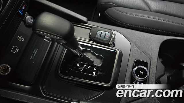 KG Mobility (SsangYong) Rexton Sports Khan Diesel 2.2 4WD Prestige 2021 — фото 9