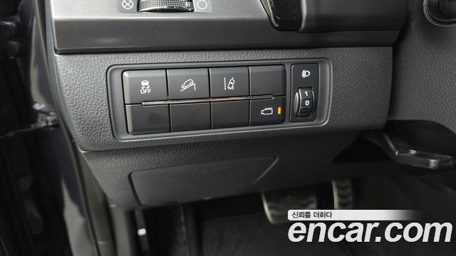 KG Mobility (SsangYong) Rexton Sports Khan Diesel 2.2 4WD Prestige 2021 — фото 16