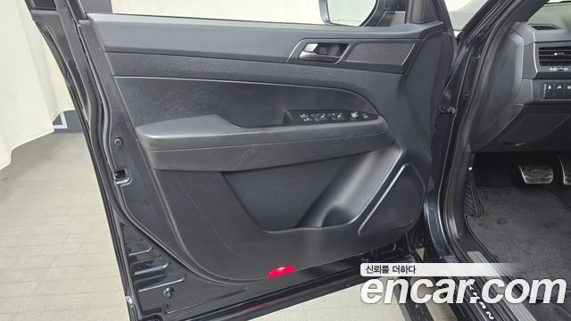 KG Mobility (SsangYong) Rexton Sports Khan Diesel 2.2 4WD Prestige 2021 — фото 24