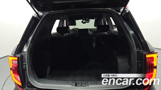 KG Mobility (SsangYong) Torres Gasoline 1.5 4WD T5 2023 — фото 24