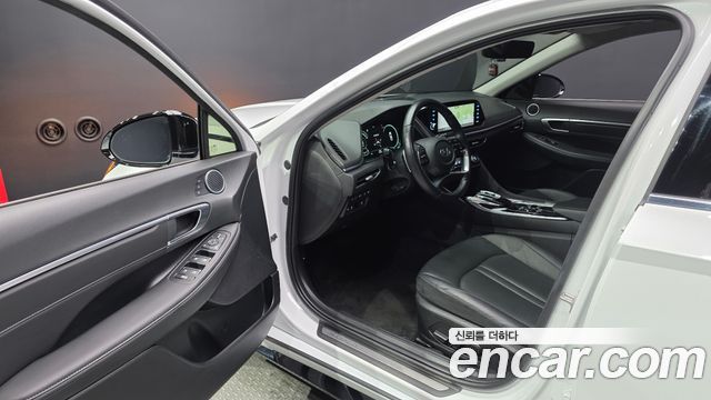 Hyundai Sonata (DN8) 1.6 Turbo Premium Plus 2023 — фото 10