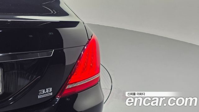Genesis EQ900 3.8 GDI AWD Prestige 2016 — фото 28