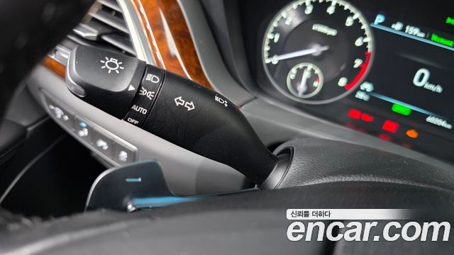 Genesis EQ900 3.8 GDI AWD Prestige 2016 — фото 34