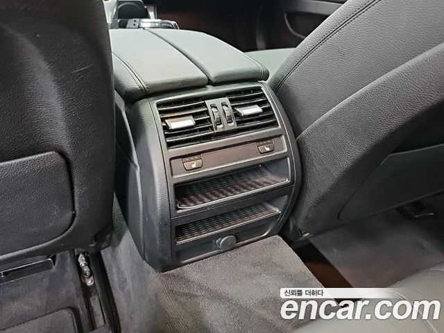 BMW 5 Series (F10) 528i xDrive M Aero Dynamic 2016 — фото 18